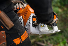 Load image into Gallery viewer, STIHL MS 500i CHAINSAW 28"